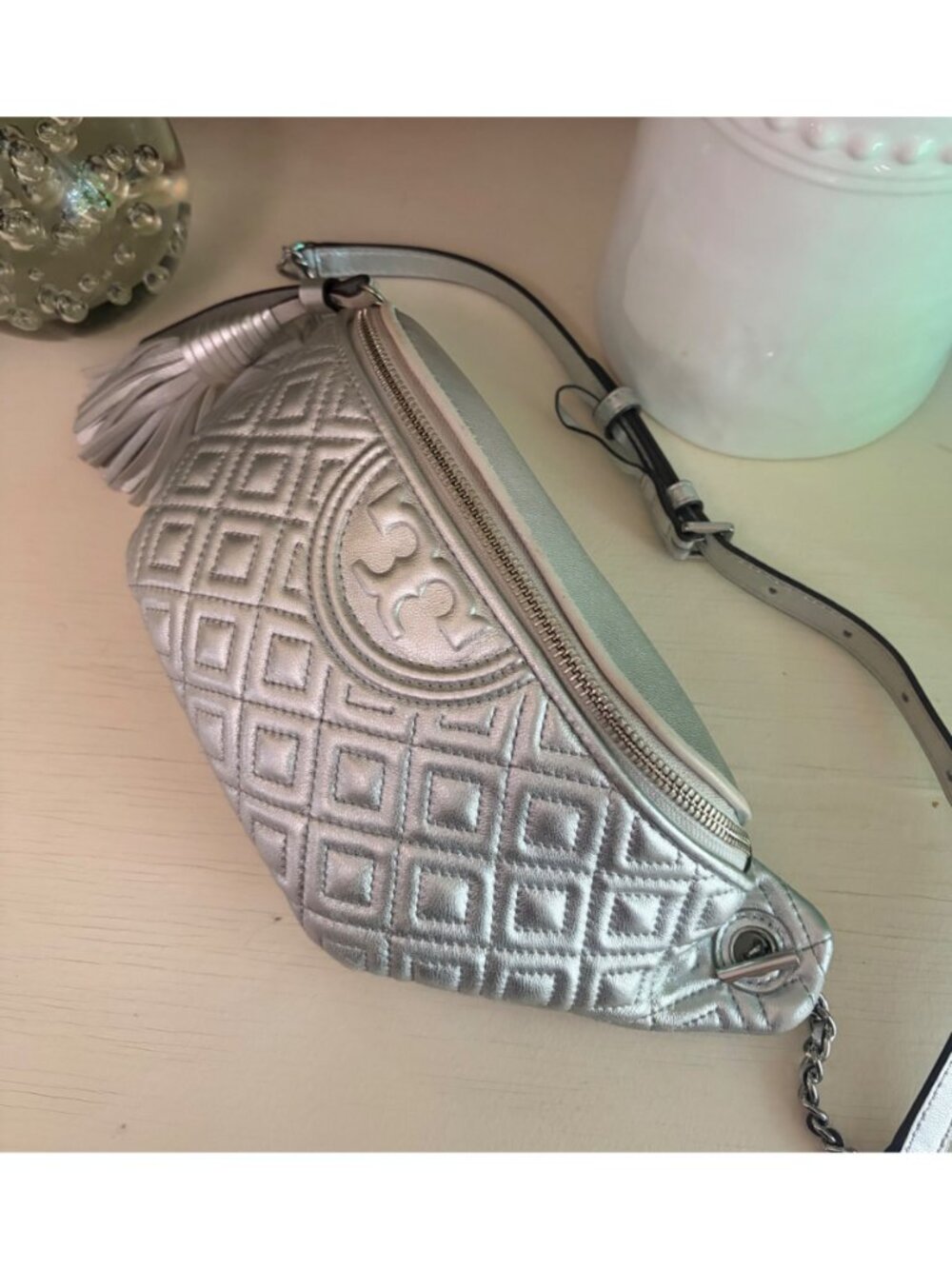Tory Burch Fleming Soft Quilted Leather Belt Bag Metallic Silver - Picture 7 of 12